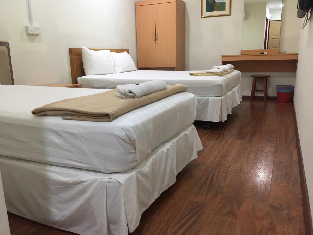 Hotel Sri Malim Танджунг-Малим Экстерьер фото